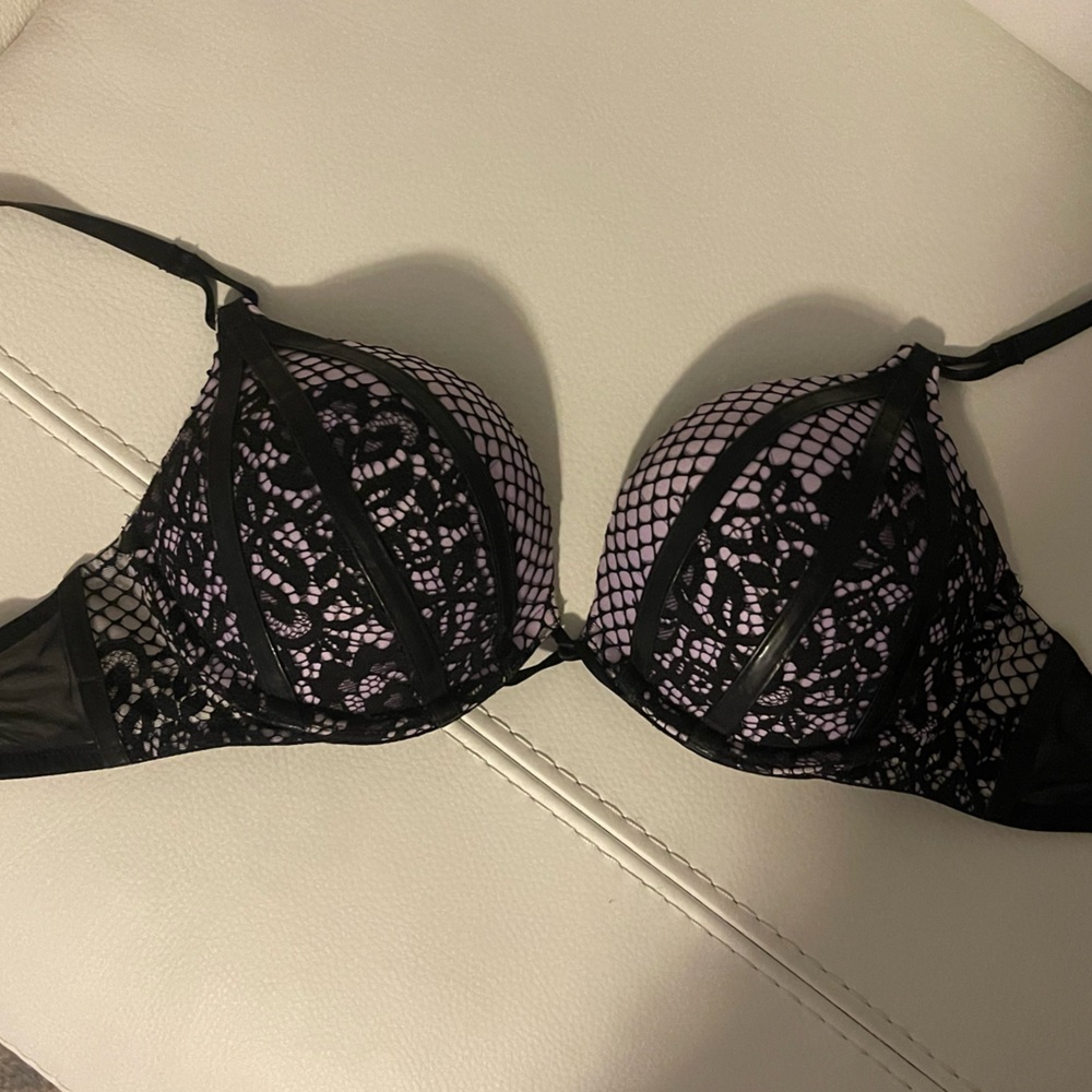 VS Bombshell push up 36A